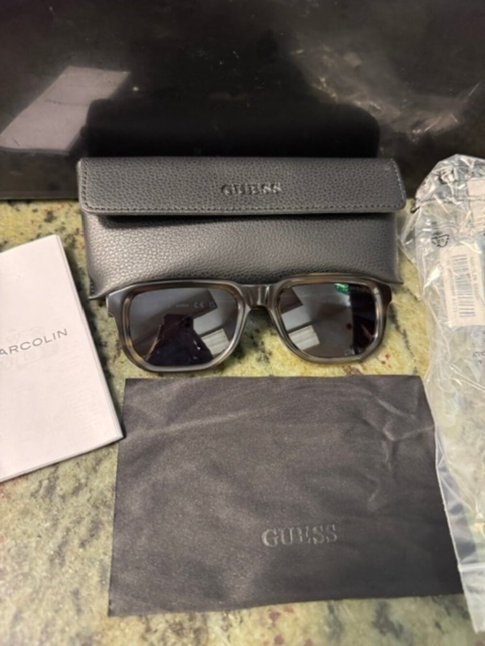 Guess GU00278 98V Men's Sunglasses 53 19 140 Dark Green/Horn - NWT